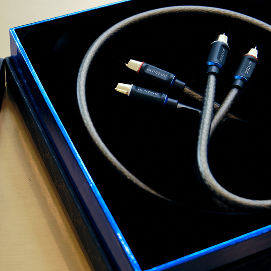 Austere V series Audio (RCA) Interconnect 2.0m cable - Black - Austere V series Audio (RCA) Interconnect 2.0m cable - Back