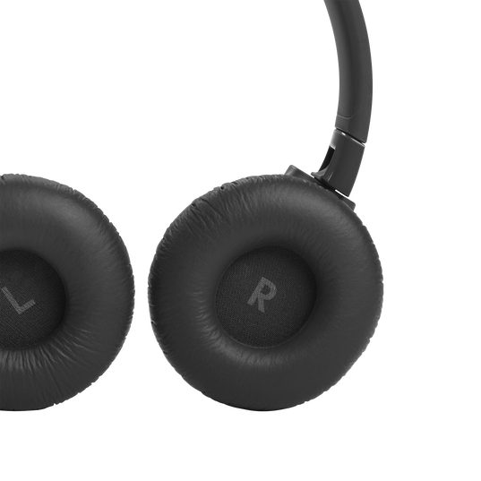 JBL Tune 660NC - Black - Wireless, on-ear, active noise-cancelling headphones. - Detailshot 3