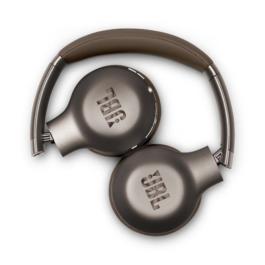 JBL EVEREST™ 310 - Brown - Wireless On-ear headphones - Detailshot 1