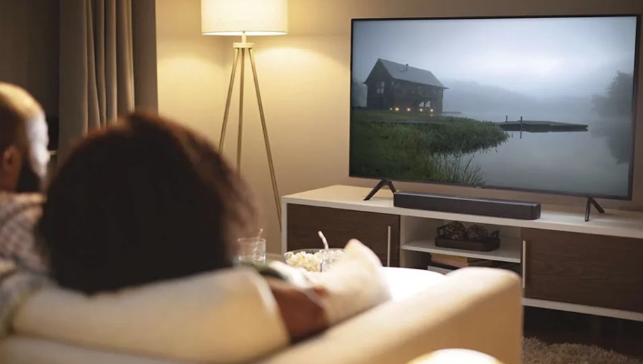 This 'all-in-one' JBL soundbar turns your living room into a movie theater