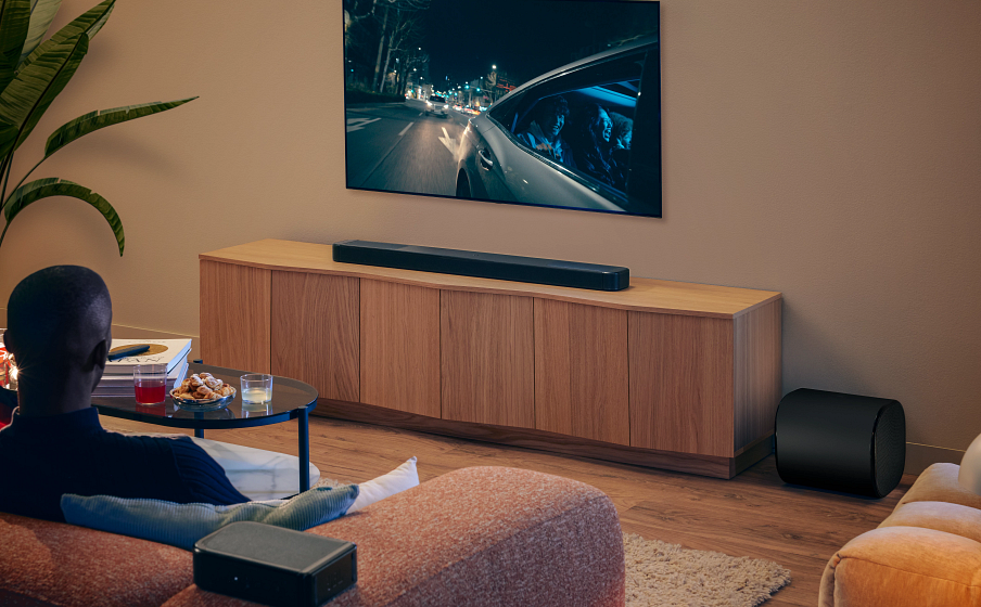 2470W max output power and an 8" dual-driver wireless subwoofer