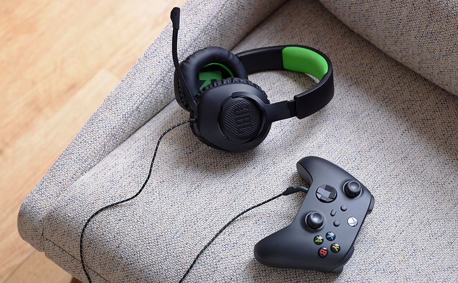 JBL Quantum 100X Console Wired overear gaming headset with a